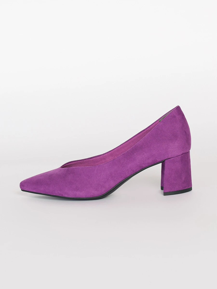 Туфли-лодочки фиолетового цвета на среднем каблуке